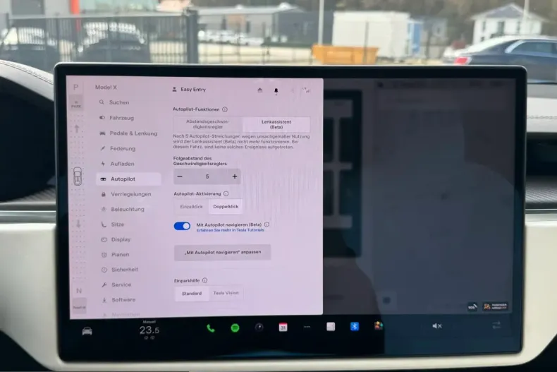 Tesla Model X din 2022 cu 31.777 km - oferta TES208118 - foto 37