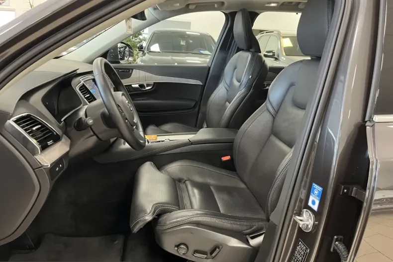 Volvo XC90 din 2023 cu 59.618 km - oferta VOL208119 - foto 16