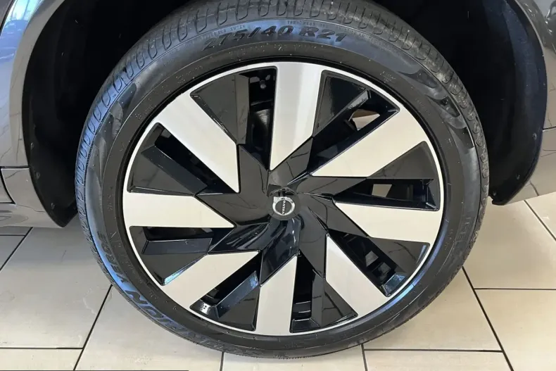 Volvo XC90 din 2023 cu 59.618 km - oferta VOL208119 - foto 18