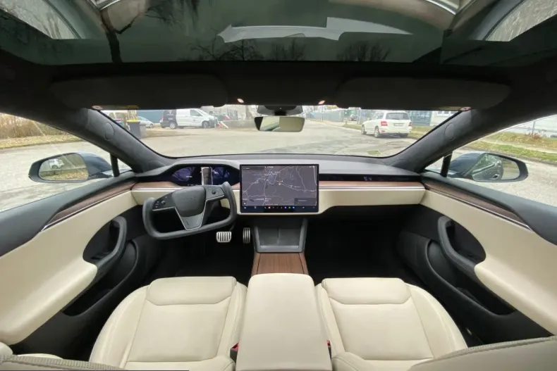 Tesla Model S din 2024 cu 56.555 km - oferta TES208121 - foto 12