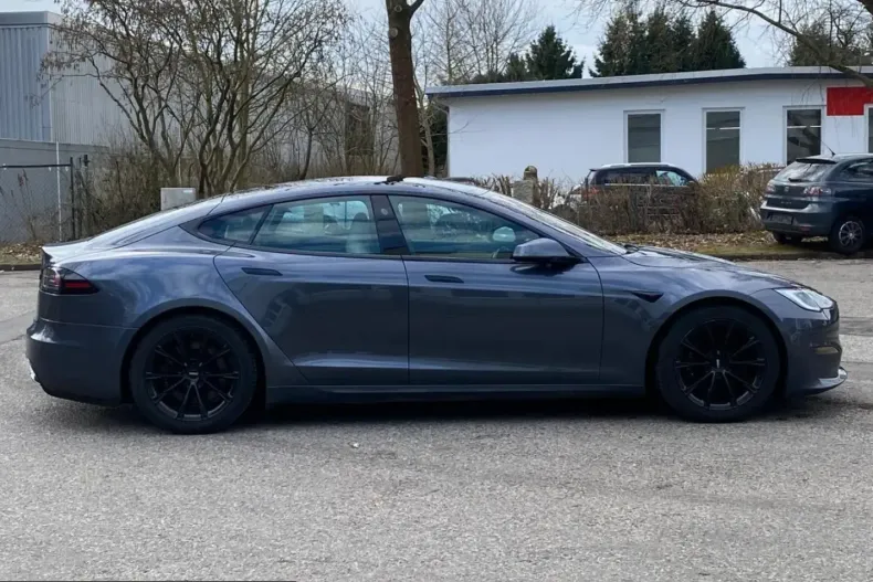 Tesla Model S din 2024 cu 56.555 km - oferta TES208121 - foto 38