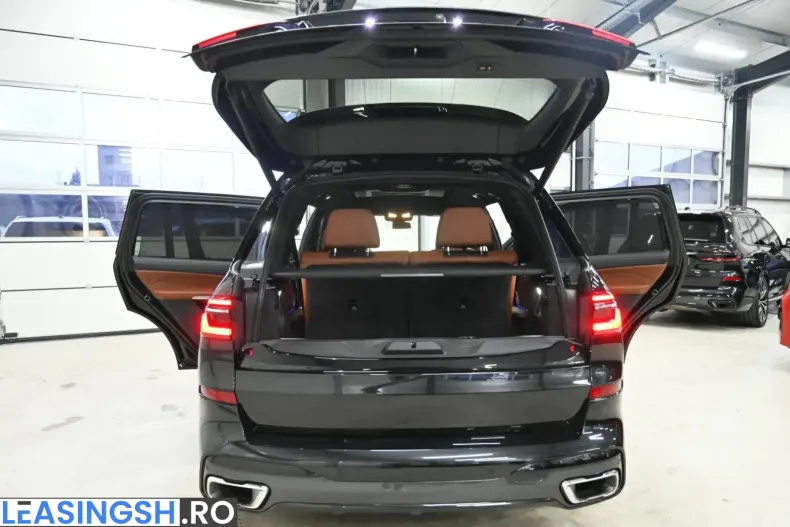 BMW X7 (Seria X) din 2024 cu 21.858 km - oferta BMW208123 - foto 5