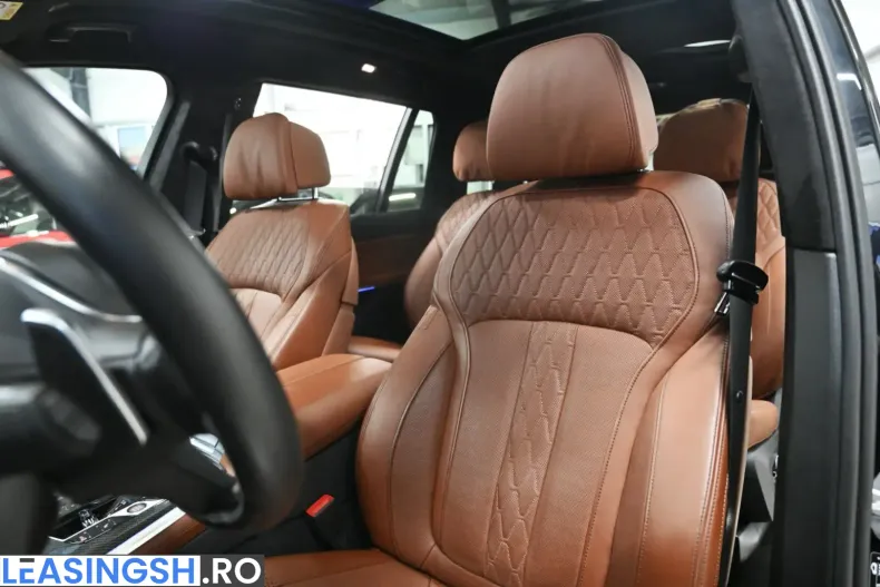 BMW X7 (Seria X) din 2024 cu 21.858 km - oferta BMW208123 - foto 11