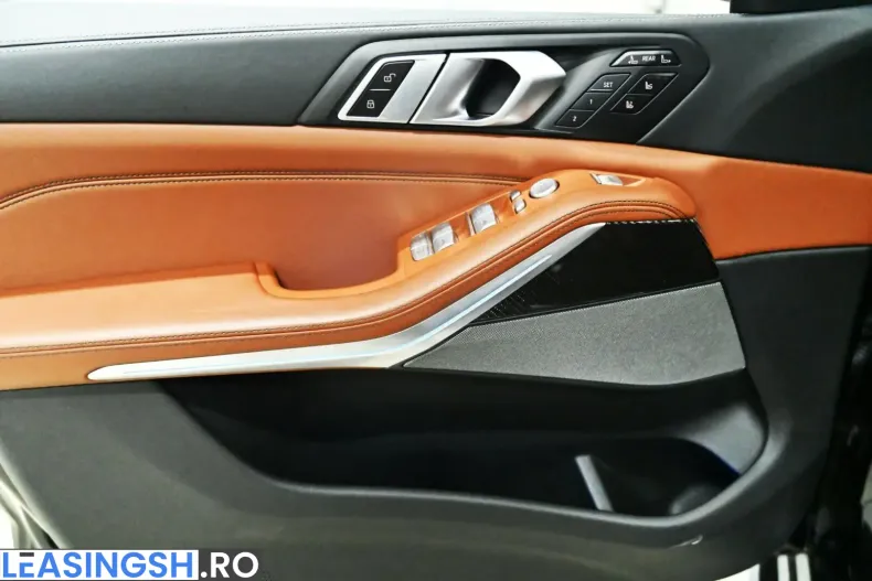 BMW X7 (Seria X) din 2024 cu 21.858 km - oferta BMW208123 - foto 16