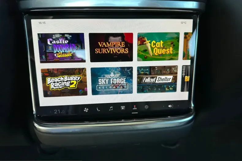 Tesla Model S din 2023 cu 36.989 km - oferta TES208124 - foto 24