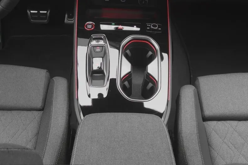 Audi A6 din 2025 cu 15.000 km - oferta AUD208140 - foto 12