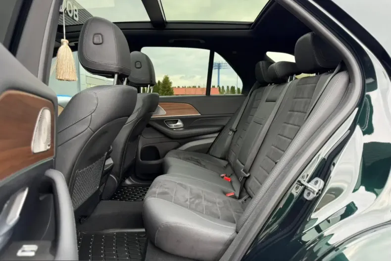 Mercedes-Benz GLE 300 (Clasa GLE) din 2024 cu 33.551 km - oferta MER208141 - foto 24