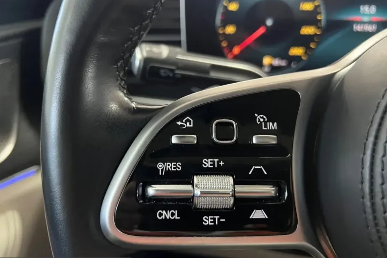 Mercedes-Benz GLE 300 (Clasa GLE) din 2022 cu 141.900 km - oferta MER208142 - foto 29