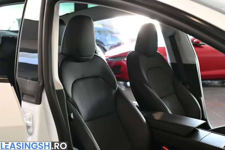Tesla Model 3 din 2024 cu 43.050 km - oferta TES208150 - foto 28