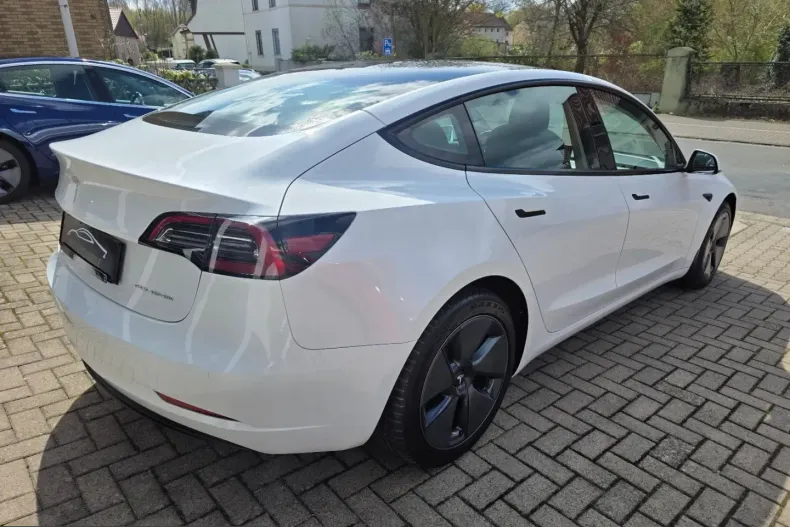 Tesla Model 3 din 2021 cu 89.127 km - oferta TES208155 - foto 5