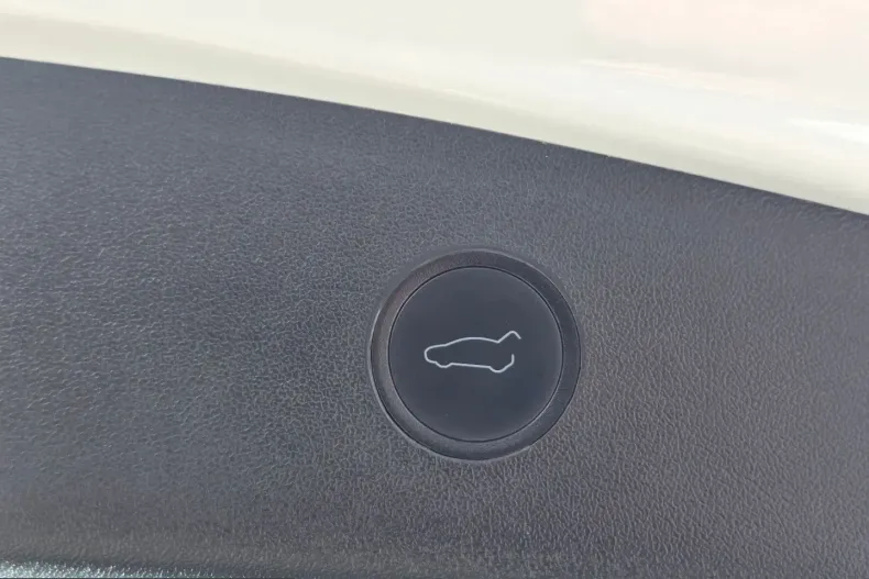 Tesla Model 3 din 2021 cu 89.127 km - oferta TES208155 - foto 14