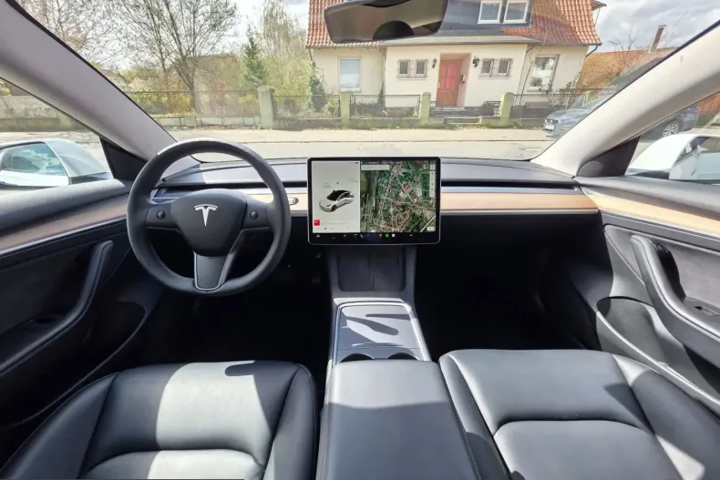 Tesla Model 3 din 2021 cu 89.127 km - oferta TES208155 - foto 15