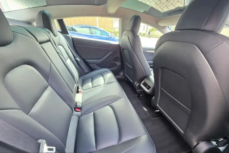 Tesla Model 3 din 2021 cu 89.127 km - oferta TES208155 - foto 18