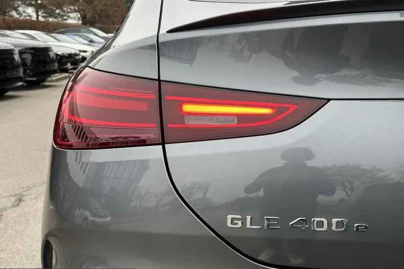 Mercedes-Benz GLE 450 (Clasa GLE) din 2023 cu 29.262 km - oferta MER208158 - foto 11