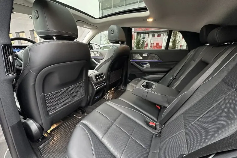 Mercedes-Benz GLE 450 (Clasa GLE) din 2023 cu 29.262 km - oferta MER208158 - foto 16