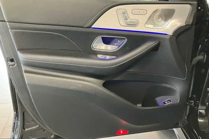 Mercedes-Benz GLE 450 (Clasa GLE) din 2023 cu 33.842 km - oferta MER208160 - foto 5