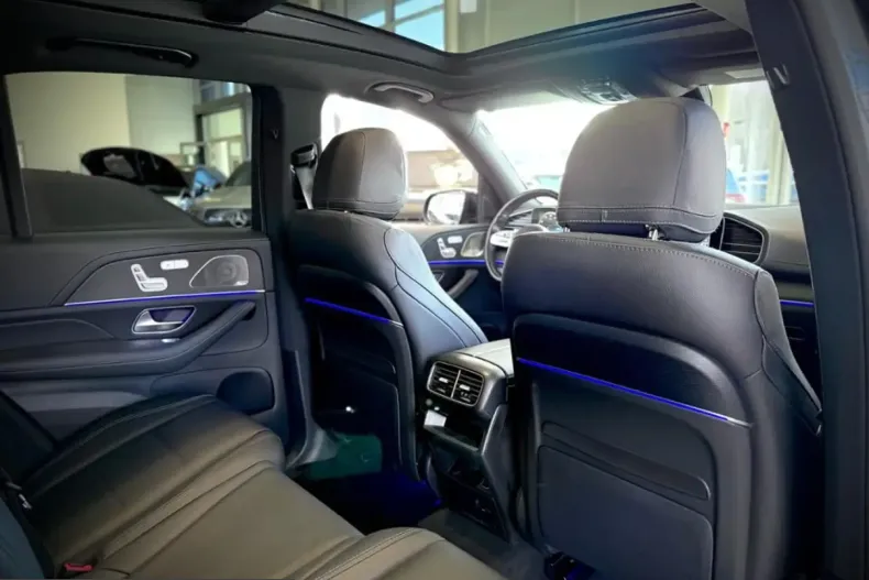 Mercedes-Benz GLE 450 (Clasa GLE) din 2023 cu 48.472 km - oferta MER208161 - foto 8