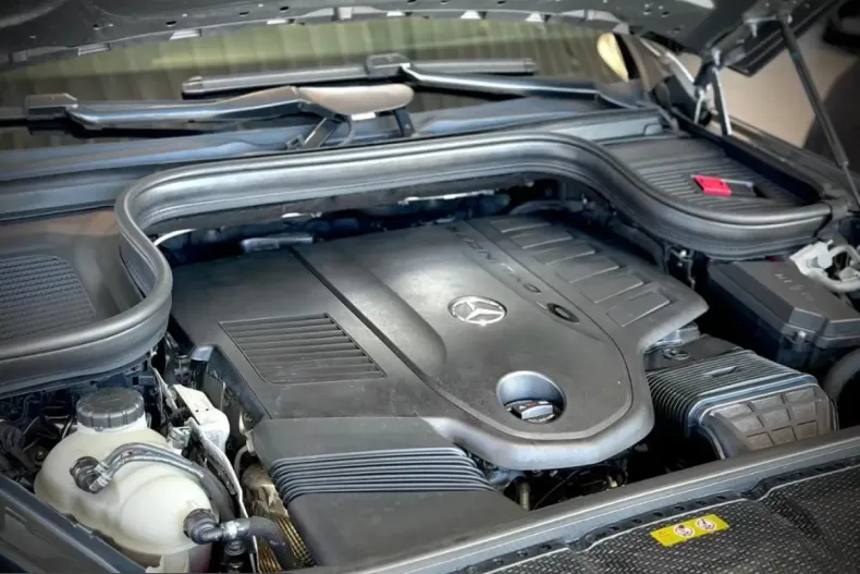 Mercedes-Benz GLE 450 (Clasa GLE) din 2023 cu 48.472 km - oferta MER208161 - foto 17