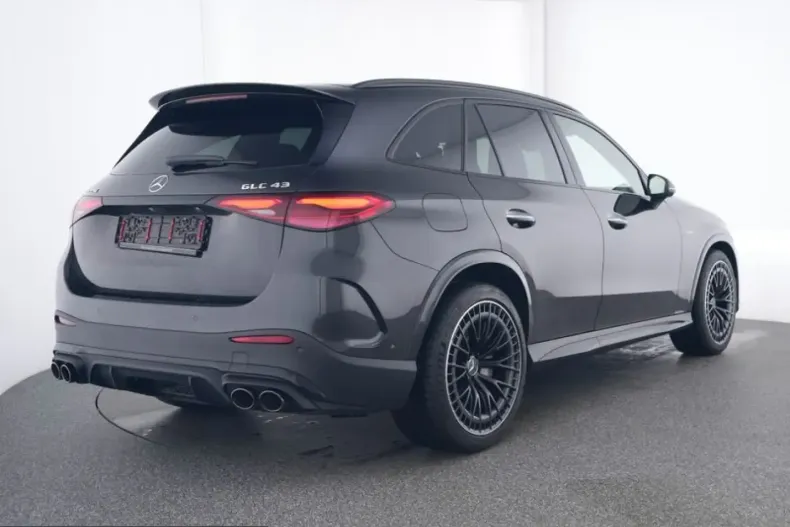 Mercedes-Benz GLC 43 AMG (Clasa GLC) din 2025 cu 12.814 km - oferta MER208166 - foto 3