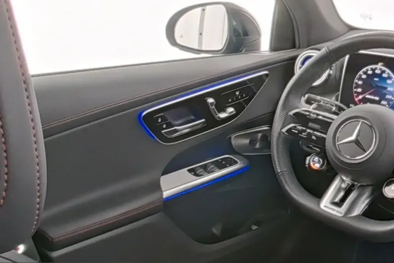 Mercedes-Benz GLC 43 AMG (Clasa GLC) din 2025 cu 12.814 km - oferta MER208166 - foto 6