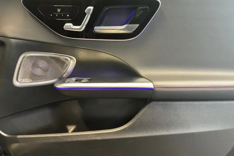 Mercedes-Benz C 43 AMG (Clasa C) din 2024 cu 40.000 km - oferta MER208168 - foto 5