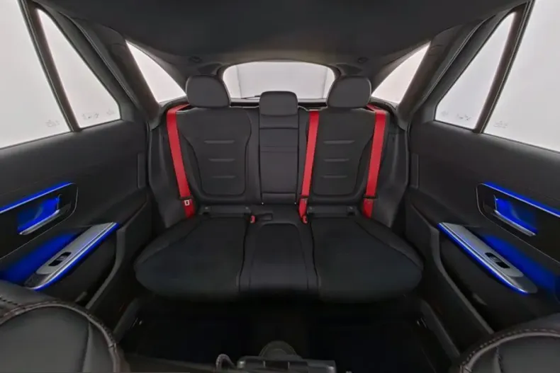 Mercedes-Benz GLC 43 AMG (Clasa GLC) din 2024 cu 36.449 km - oferta MER208170 - foto 7