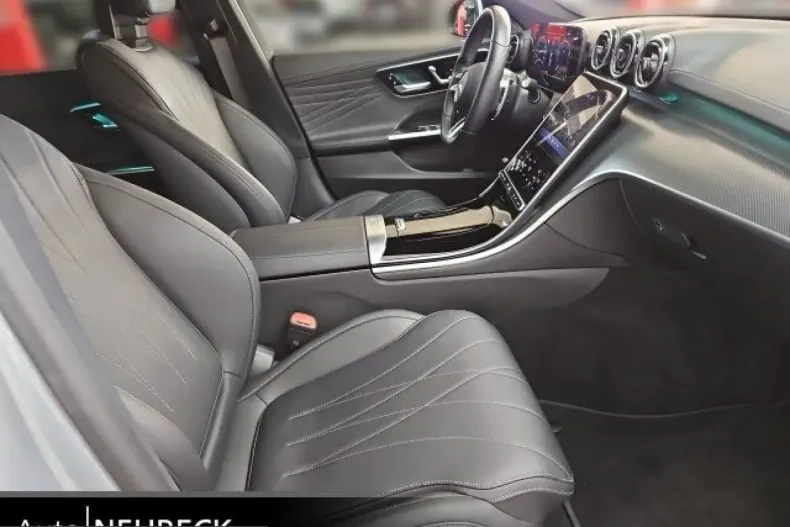 Mercedes-Benz C 43 AMG (Clasa C) din 2023 cu 18.700 km - oferta MER208171 - foto 21