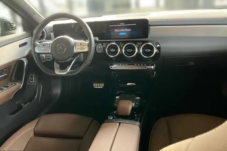 Mercedes-Benz A 250 (Clasa A) din 2023 cu 19.997 km - oferta MER208173 - foto 8