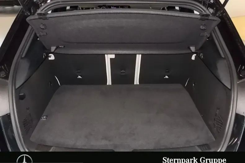 Mercedes-Benz A 250 (Clasa A) din 2024 cu 13.800 km - oferta MER208175 - foto 8