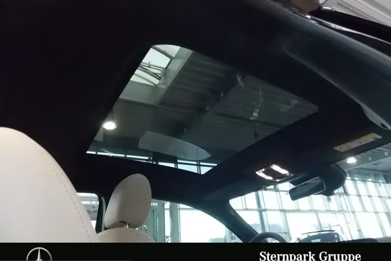 Mercedes-Benz A 250 (Clasa A) din 2024 cu 13.800 km - oferta MER208175 - foto 13