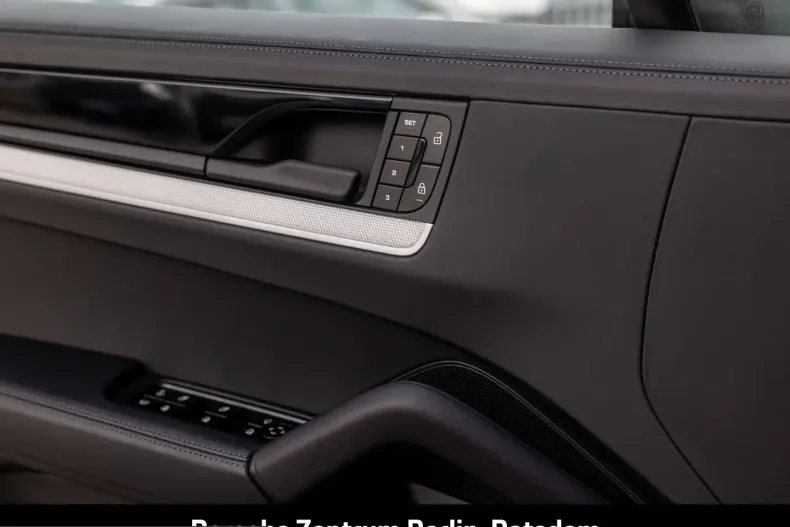 Porsche Cayenne din 2025 cu 19.900 km - oferta POR208179 - foto 28