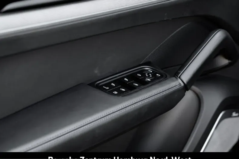 Porsche Cayenne din 2025 cu 24.286 km - oferta POR208180 - foto 27