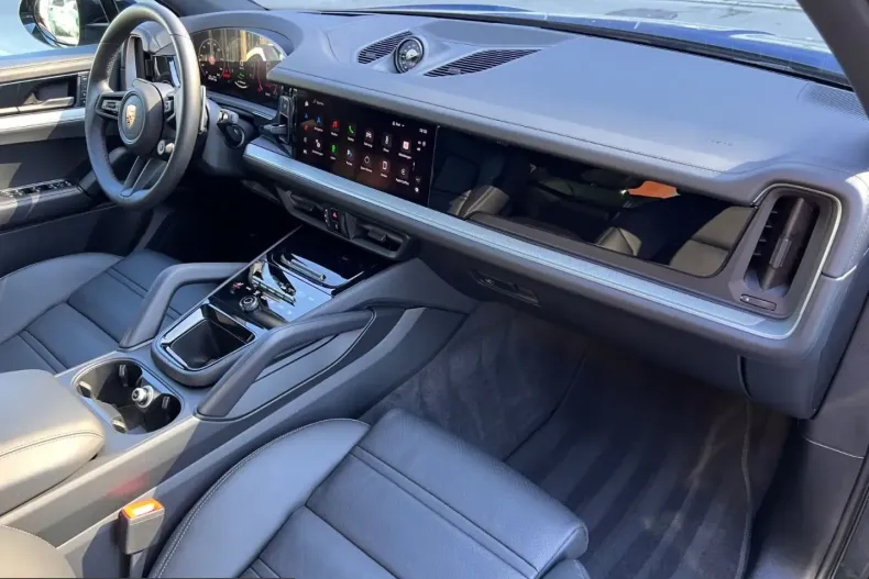 Porsche Cayenne din 2025 cu 14.500 km - oferta POR208181 - foto 7