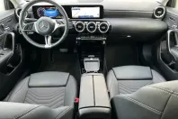 Mercedes-Benz A 250 (Clasa A) din 2024 cu 4.176 km - oferta MER208183 - foto 12