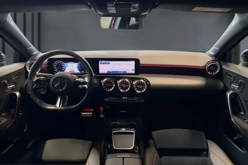 Mercedes-Benz A 250 (Clasa A) din 2023 cu 35.403 km - oferta MER208186 - foto 11