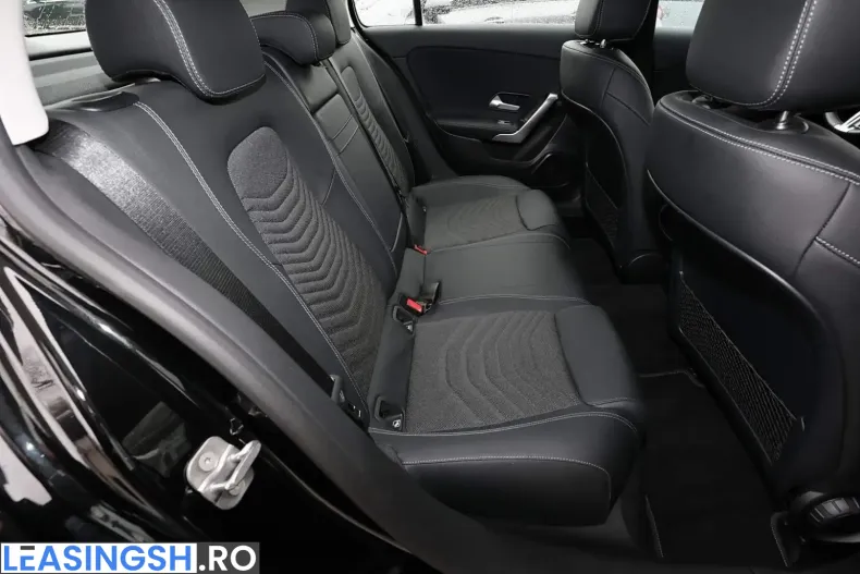 Mercedes-Benz A 200 (Clasa A) din 2024 cu 13.500 km - oferta MER208190 - foto 6