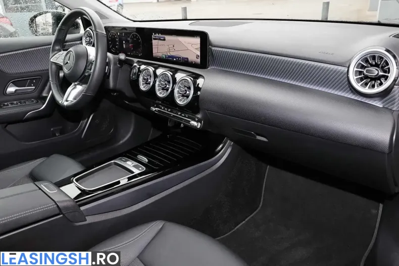 Mercedes-Benz A 200 (Clasa A) din 2024 cu 13.500 km - oferta MER208190 - foto 7