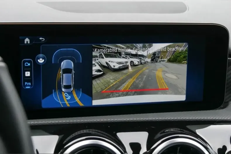 Mercedes-Benz A 200 (Clasa A) din 2024 cu 6.227 km - oferta MER208192 - foto 10