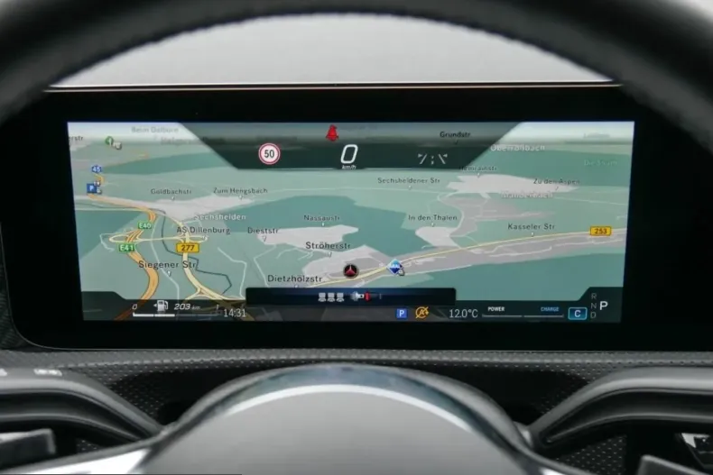 Mercedes-Benz A 200 (Clasa A) din 2024 cu 6.227 km - oferta MER208192 - foto 12