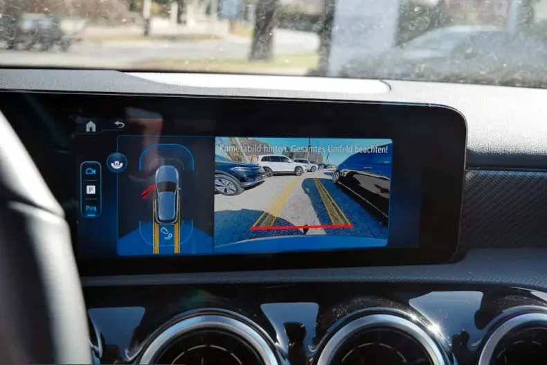 Mercedes-Benz A 200 (Clasa A) din 2025 cu 7.109 km - oferta MER208194 - foto 13