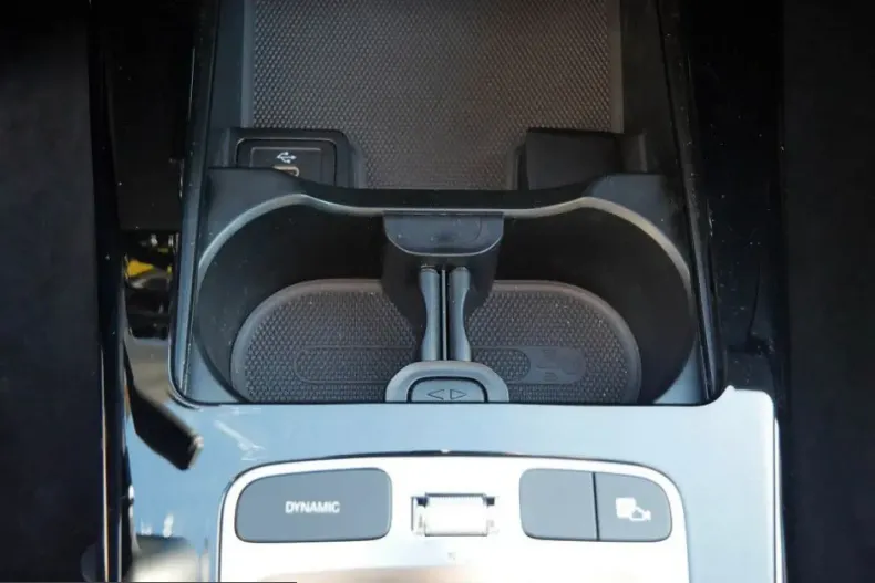 Mercedes-Benz A 200 (Clasa A) din 2025 cu 7.109 km - oferta MER208194 - foto 17