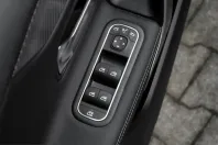 Mercedes-Benz A 200 (Clasa A) din 2024 cu 5.606 km - oferta MER208195 - foto 14