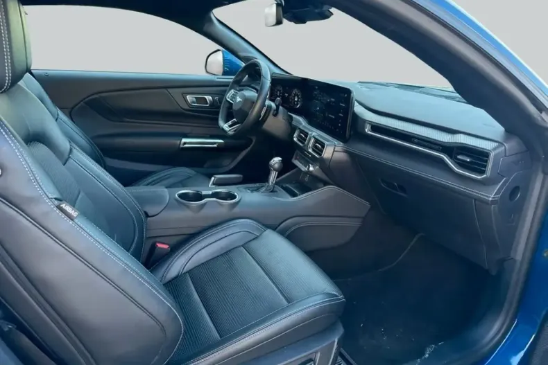 Ford Mustang din 2025 cu 6.170 km - oferta FOR208196 - foto 12