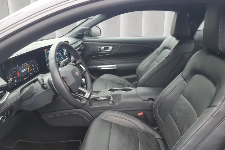 Ford Mustang din 2025 cu 17.760 km - oferta FOR208199 - foto 10