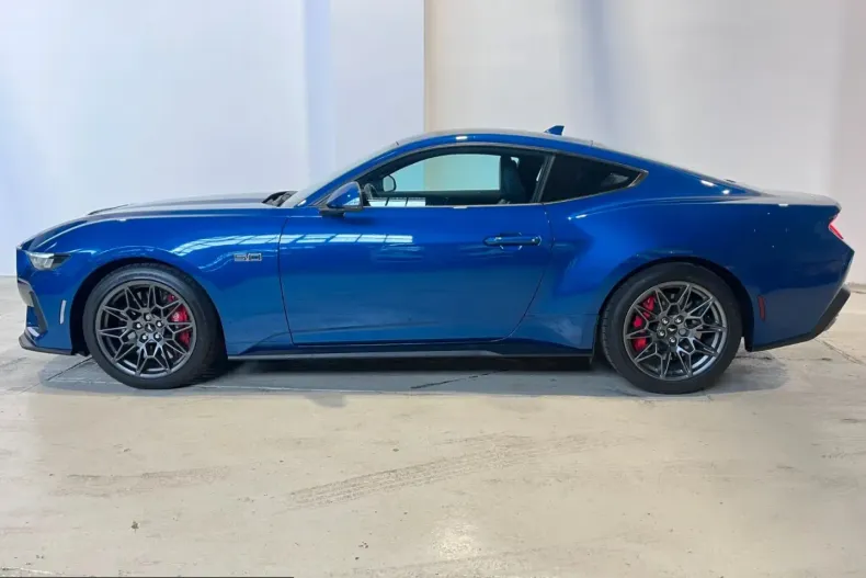 Ford Mustang din 2025 cu 5.500 km - oferta FOR208200 - foto 5