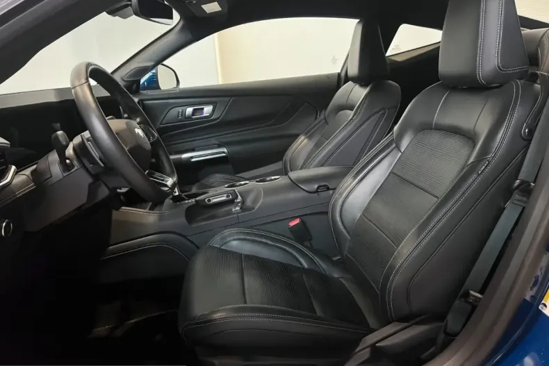 Ford Mustang din 2025 cu 5.500 km - oferta FOR208200 - foto 7