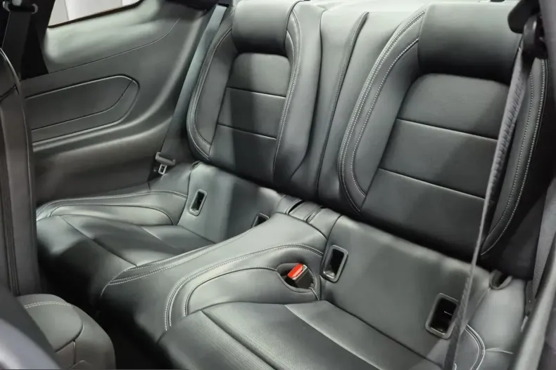 Ford Mustang din 2025 cu 15.275 km - oferta FOR208201 - foto 11