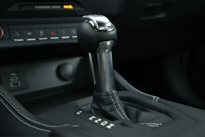 Ford Mustang din 2025 cu 23.455 km - oferta FOR208202 - foto 19