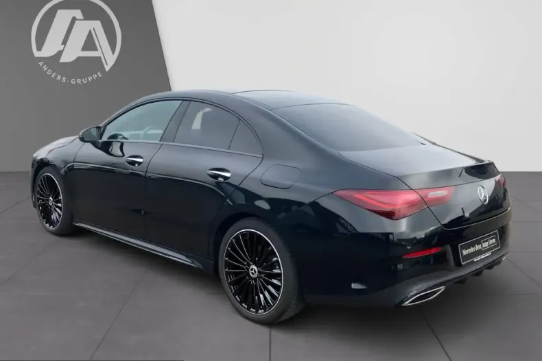 Mercedes-Benz CLA 200 (Clasa CLA) din 2024 cu 15.680 km - oferta MER208206 - foto 2