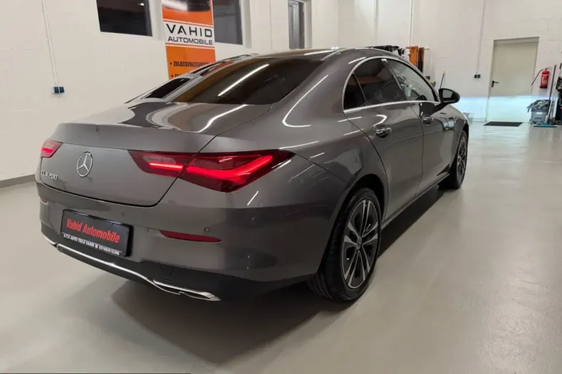 Mercedes-Benz CLA 200 (Clasa CLA) din 2024 cu 23.524 km - oferta MER208207 - foto 3